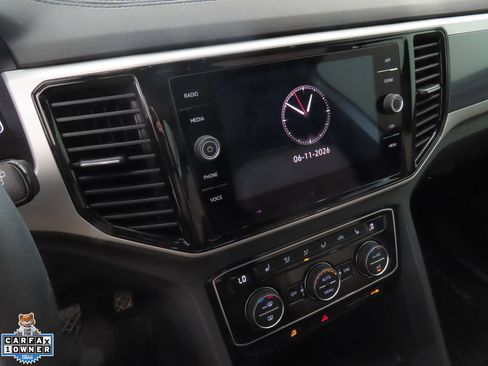 Used 2023 Volkswagen Atlas Cross Sport SE FWD image 18