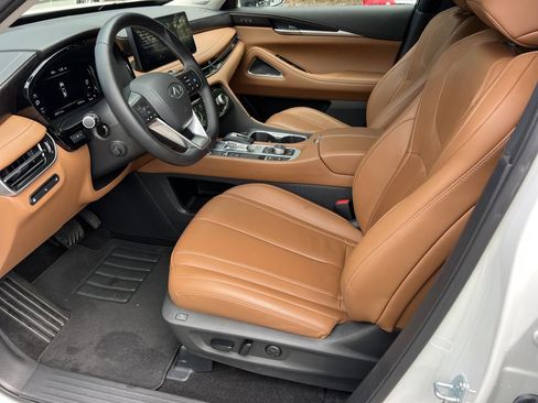 Used 2025 INFINITI QX60 Sensory w/ Vision Package image 7