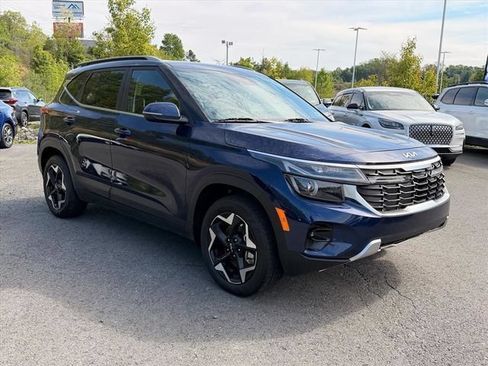 Used 2026 Kia Seltos EX AWD/4WD image 12