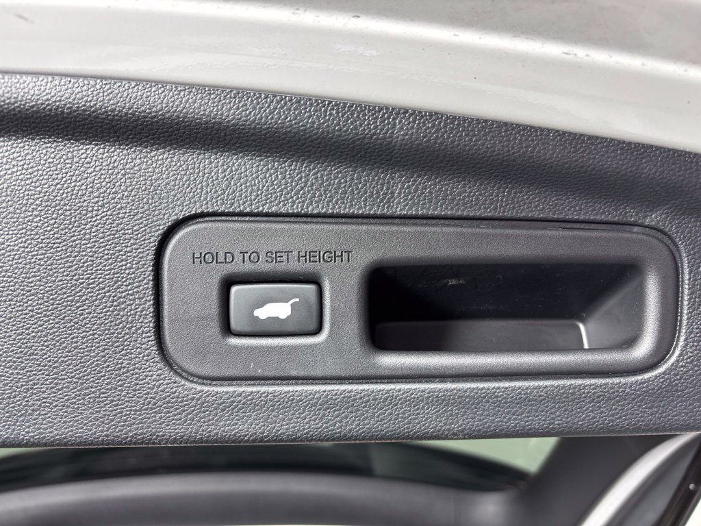 Certified 2026 Acura MDX w/ Technology Package FWD image 29