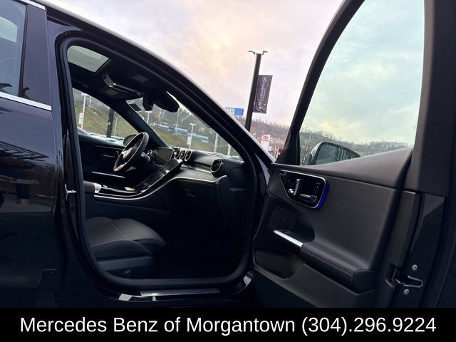 Used 2024 Mercedes-Benz C 300 4MATIC Sedan image 26