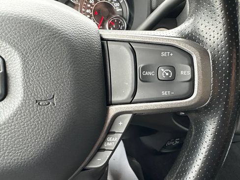 Used 2024 RAM 2500 Tradesman w/ Chrome Appearance Group AWD/4WD image 20