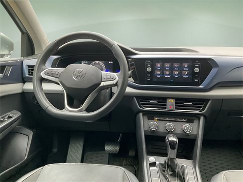 Used 2022 Volkswagen Taos SE image 14