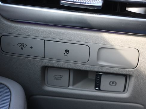 Used 2023 Hyundai Palisade Calligraphy image 20