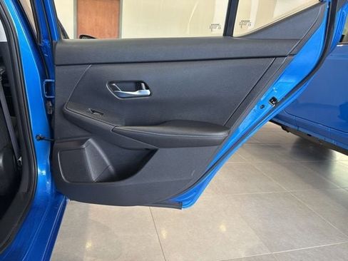 Used 2023 Nissan Sentra SV image 34