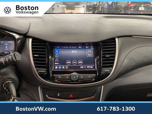 Used 2022 Chevrolet Trax LS w/ Tint and Cruise Package image 21