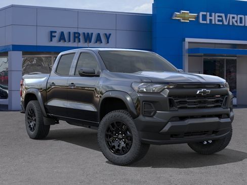 New 2026 Chevrolet Colorado Trail Boss AWD/4WD image 7