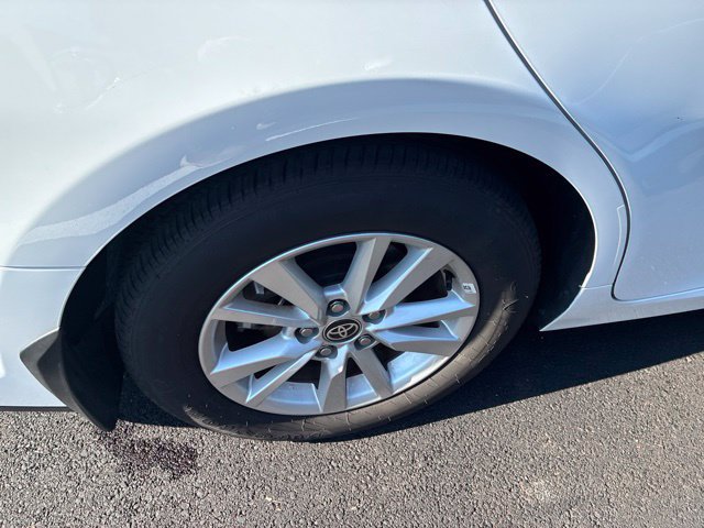 Used 2025 Toyota Camry LE FWD image 9