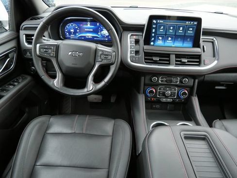 Used 2023 Chevrolet Suburban RST w/ Sport Performance Package AWD/4WD image 19