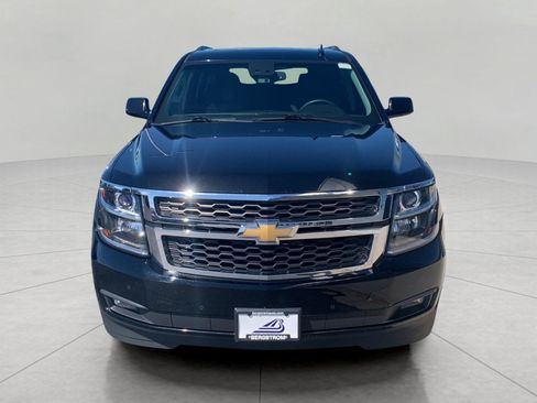 Used 2017 Chevrolet Tahoe LT w/ Luxury Package AWD/4WD image 3