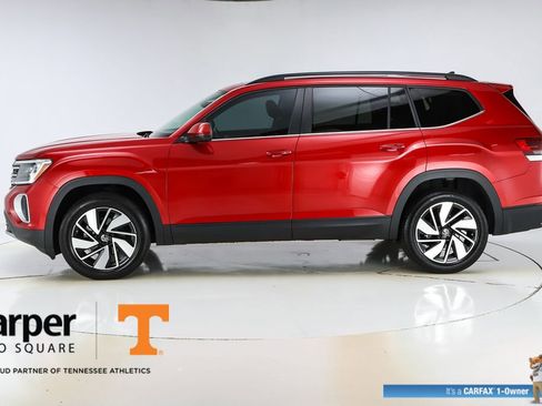 Used 2024 Volkswagen Atlas SE FWD image 2