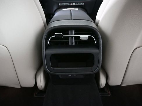 New 2026 Mercedes-Benz E 350 Sedan image 17