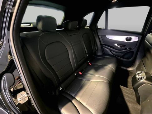 Used 2020 Mercedes-Benz GLC 300 4MATIC image 20