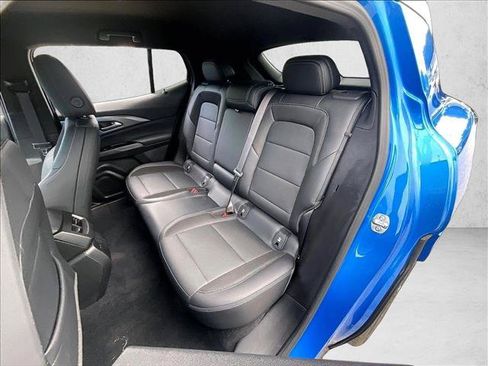 Used 2024 Chevrolet Equinox EV LT w/ LPO, Trailering Package FWD image 28