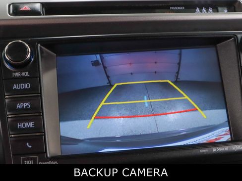 Used 2018 Toyota RAV4 Limited FWD image 18
