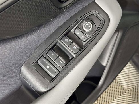 Used 2024 Subaru Outback Premium image 18