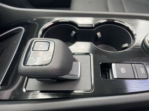 Certified 2025 Nissan Rogue SL w/ Tech Package image 33