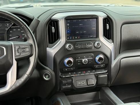 Used 2020 GMC Sierra 1500 Elevation w/ Elevation Value Package AWD/4WD image 16
