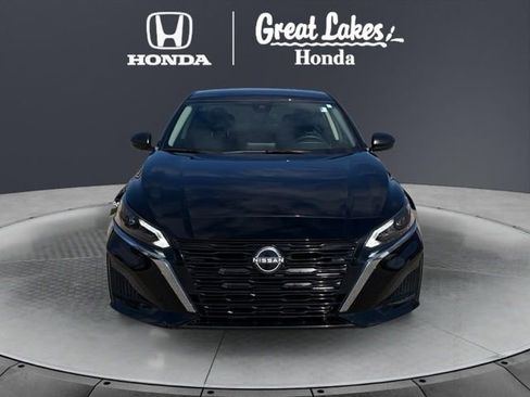 Used 2025 Nissan Altima 2.5 S FWD image 6