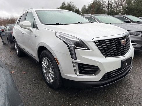 Used 2023 Cadillac XT5 Luxury image 2