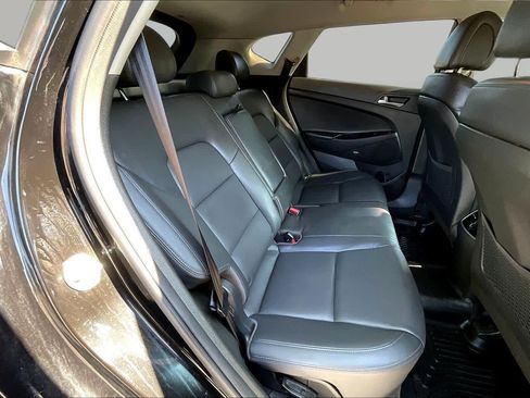 Used 2018 Hyundai Tucson Limited w/ Cargo Package FWD image 20
