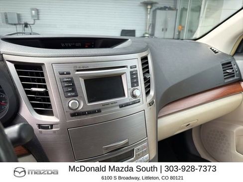 Used 2014 Subaru Outback 2.5i Limited AWD/4WD image 5