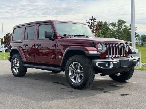 Used 2021 Jeep Wrangler Unlimited Sahara w/ Uconnect 4C Nav & Sound Group AWD/4WD image 1