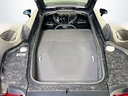 Used 2023 McLaren GT RWD image 24