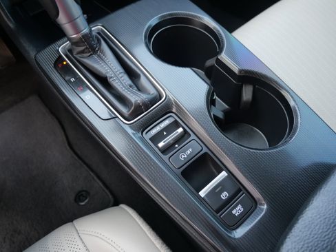 Used 2024 Honda Civic Touring image 32