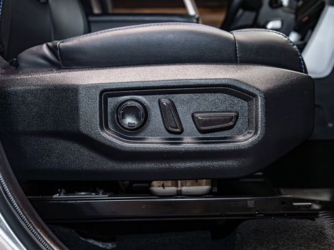 Used 2024 Toyota Sequoia Platinum image 27