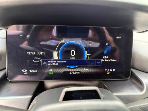 Used 2024 Acura ZDX Type S AWD/4WD image 2