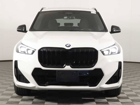 Used 2023 BMW X1 xDrive28i w/ Premium Package AWD/4WD image 2