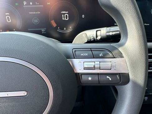 New 2026 Hyundai Santa Cruz SEL FWD image 16