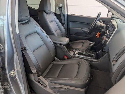 Used 2022 Chevrolet Colorado Z71 w/ Safety Package image 18
