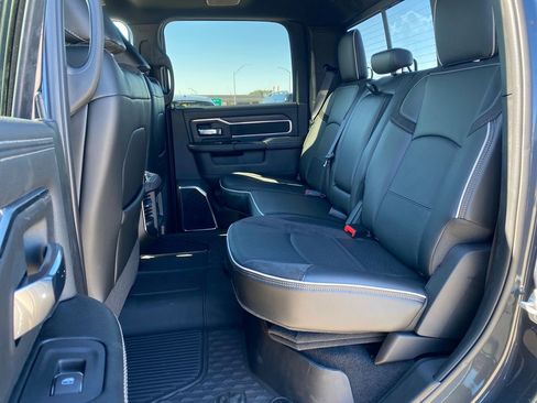 New 2026 RAM 2500 Laramie w/ Sport Appearance Package AWD/4WD image 29