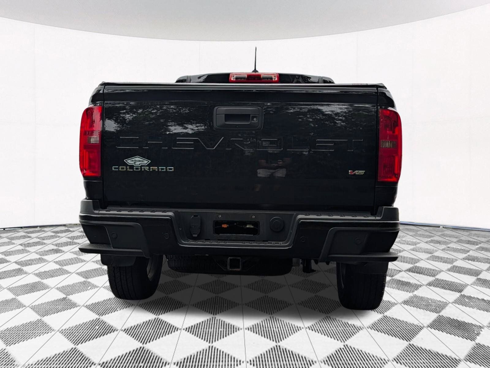 Used 2021 Chevrolet Colorado LT w/ Safety Package AWD/4WD image 14