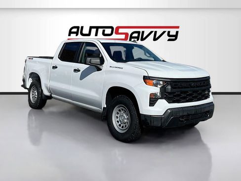 Used 2024 Chevrolet Silverado 1500 W/T w/ WT Value Package AWD/4WD image 1