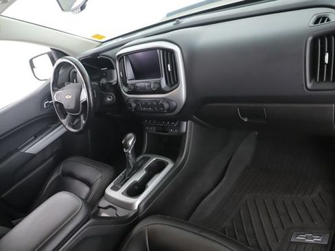 Used 2022 Chevrolet Colorado ZR2 w/ ZR2 Dusk Special Edition AWD/4WD image 27