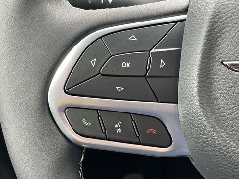 New 2026 Chrysler Pacifica Select image 27