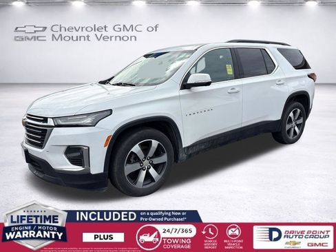 Used 2023 Chevrolet Traverse LT w/ LT Premium Package AWD/4WD image 1