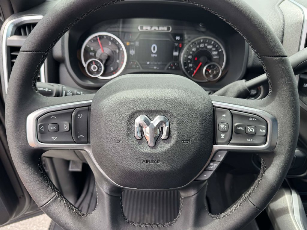 New 2026 RAM 3500 Big Horn AWD/4WD image 17
