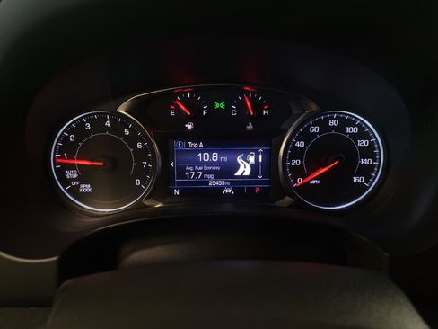 Used 2023 GMC Terrain SLE w/ Elevation Edition FWD image 23