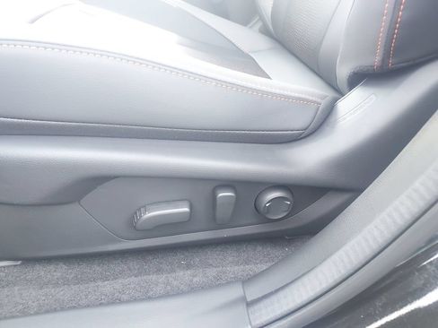 New 2026 Subaru Crosstrek 2.5i Limited w/ Crosstrek Mirror Package AWD/4WD image 25