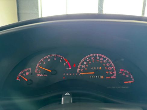 Used 1999 Pontiac Grand Prix GT w/ Opt Pkg FWD image 23