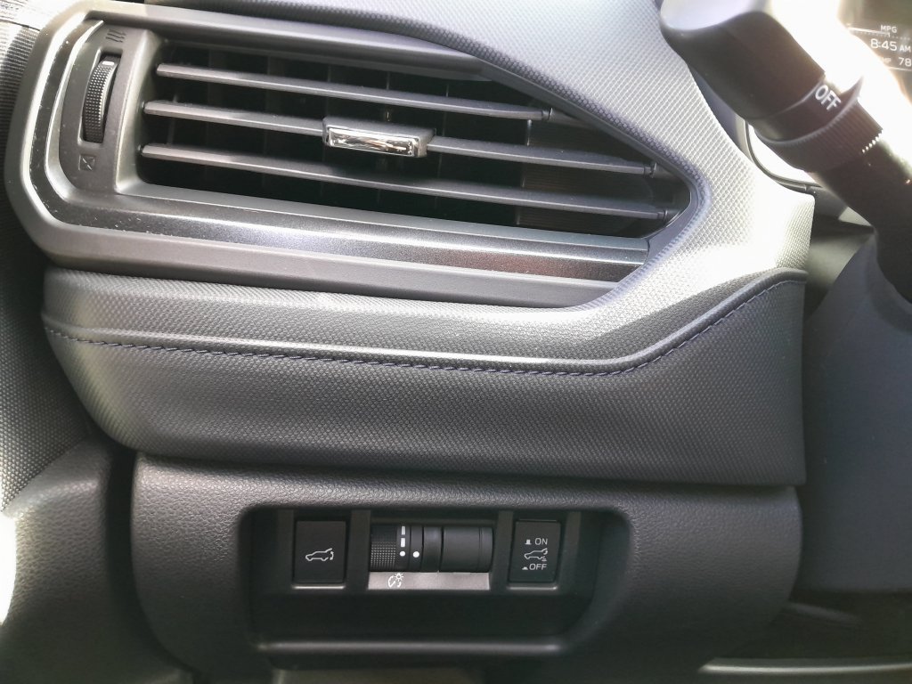 Used 2026 Subaru Forester Premium AWD/4WD image 11