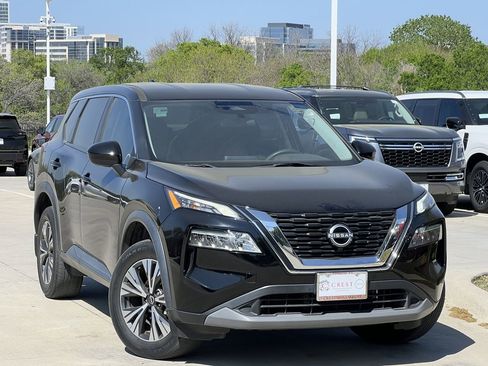 Certified 2023 Nissan Rogue SV image 2