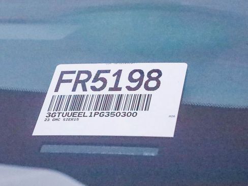 Used 2023 GMC Sierra 1500 AT4 w/ Technology Package image 25