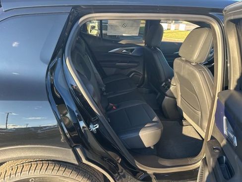 New 2026 Chevrolet Equinox EV LT image 31