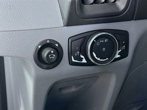 Used 2018 Ford Transit 150 148 Medium Roof image 12