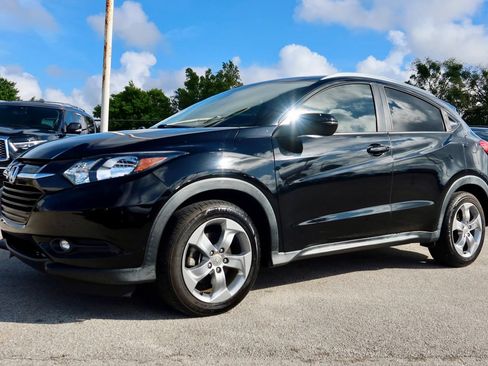 Used 2017 Honda HR-V EX-L image 5
